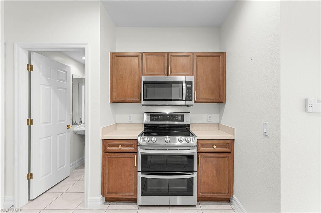 SAIL HARBOUR - Residential