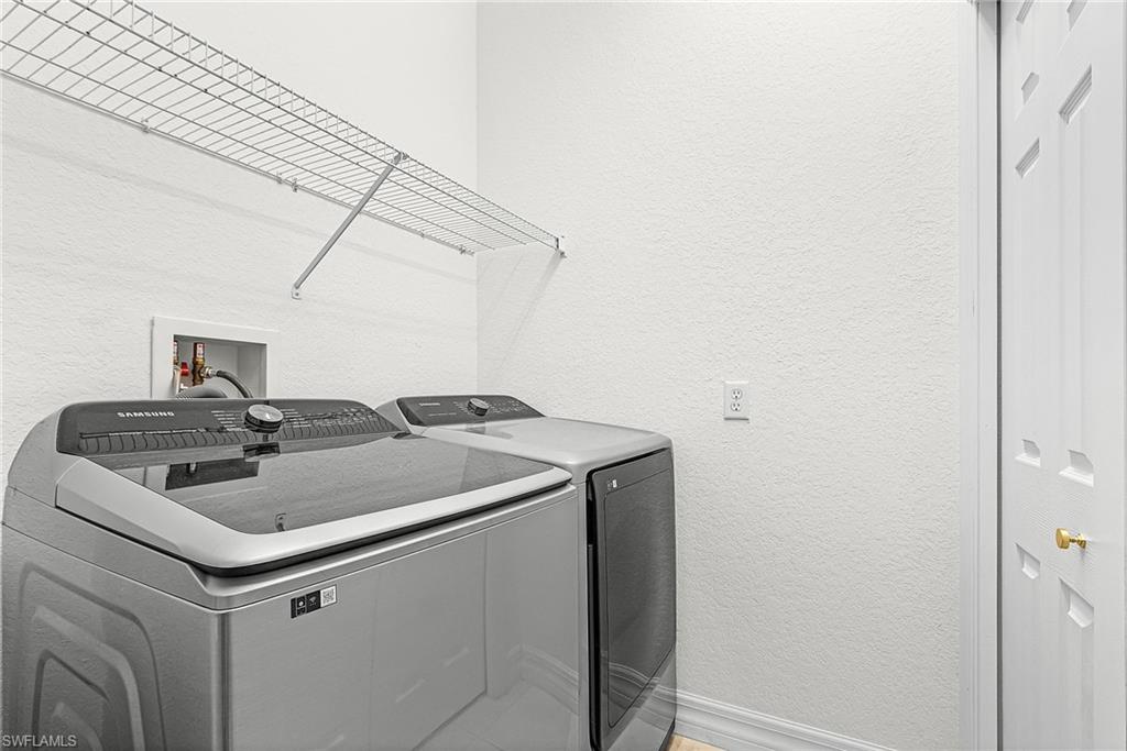 SAIL HARBOUR - Residential