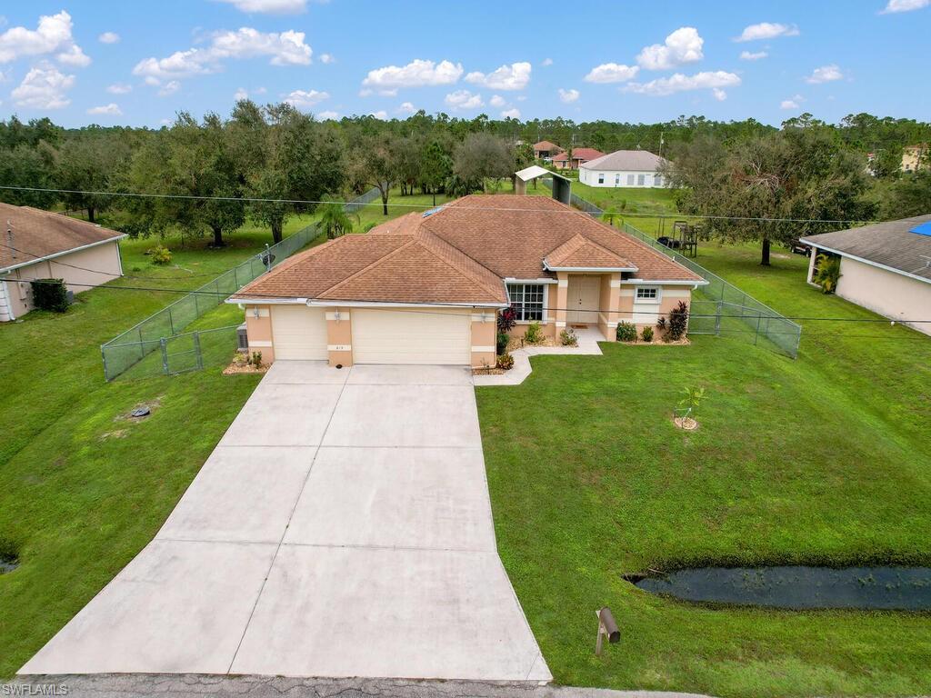 LEHIGH ACRES - Residential