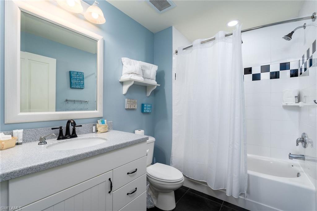 HARBOUR HOUSE AT THE INN - Residential