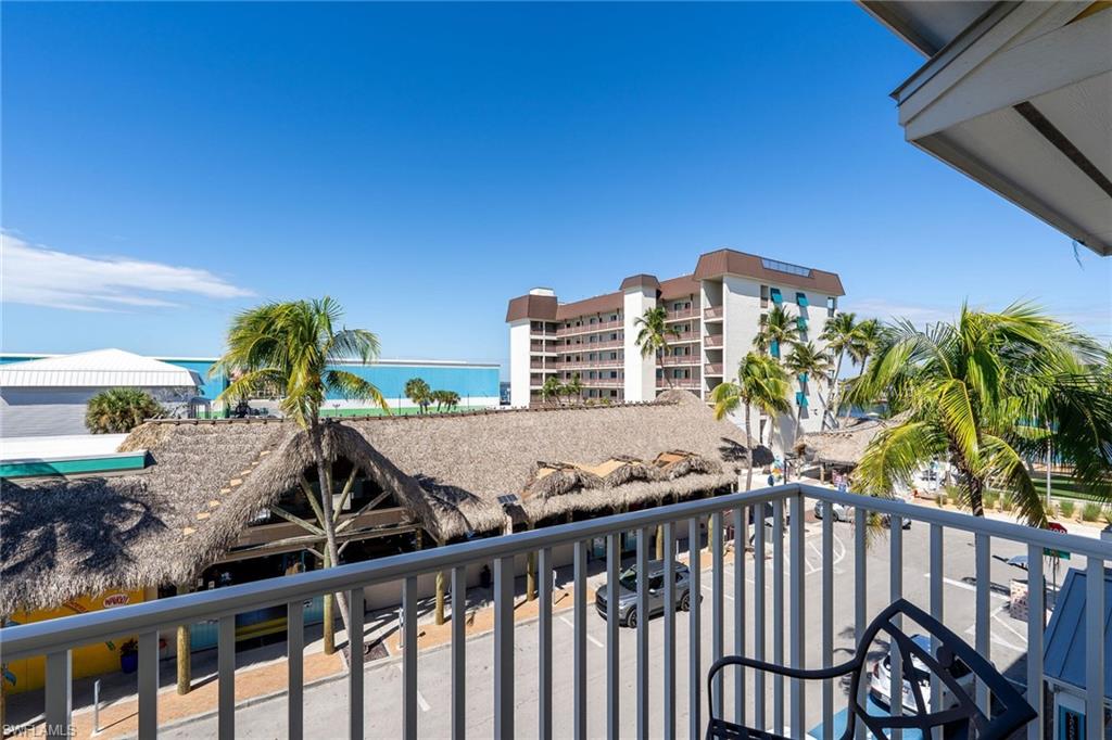 HARBOUR HOUSE AT THE INN - Residential