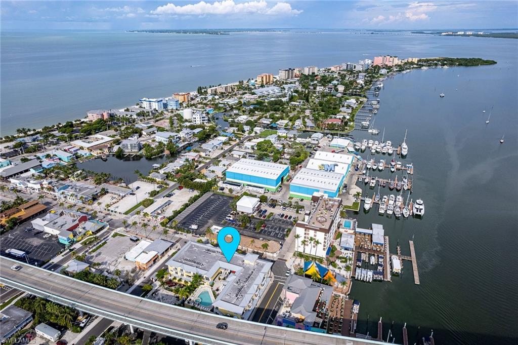 HARBOUR HOUSE AT THE INN - Residential