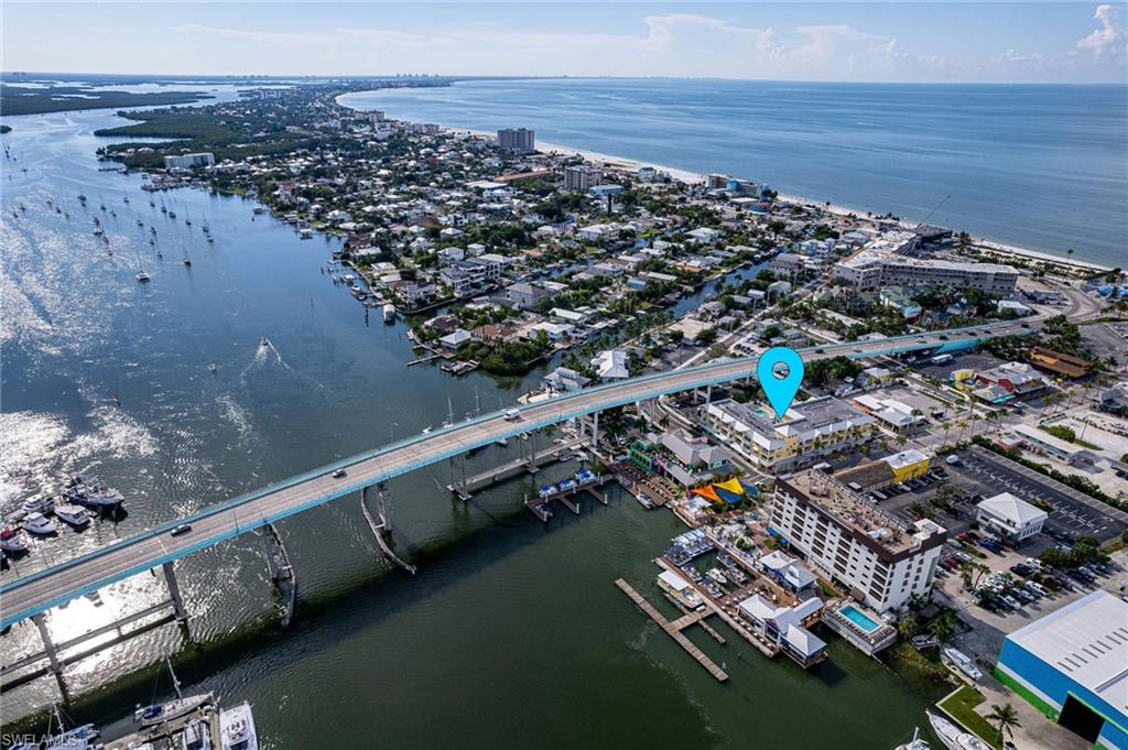 HARBOUR HOUSE AT THE INN - Residential