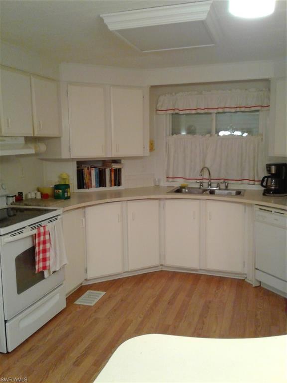 IMPERIAL HARBOR - Residential