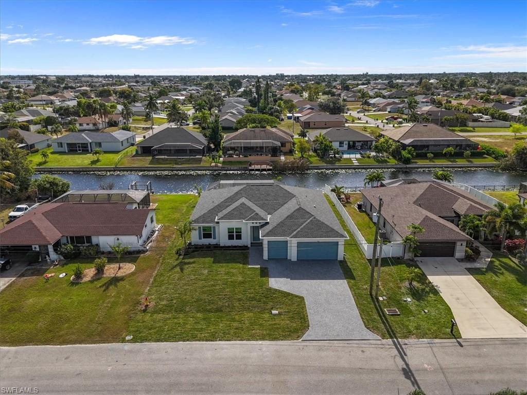 CAPE CORAL - Residential