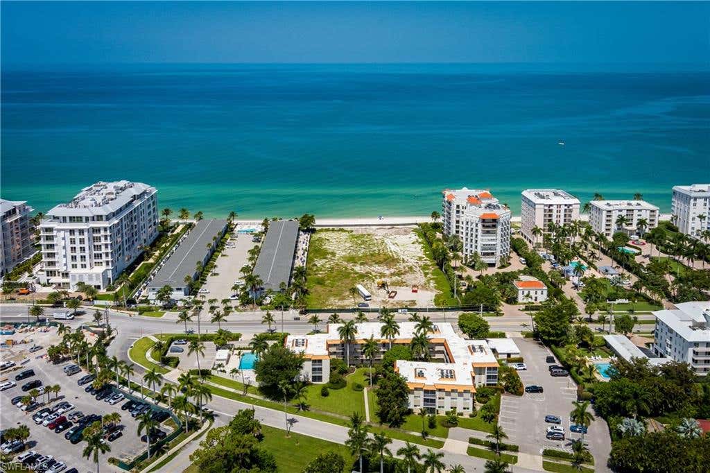 Photo of 1100 Gulf Shore BLVD N #306, NAPLES, FL 34102 (MLS # 226025478)