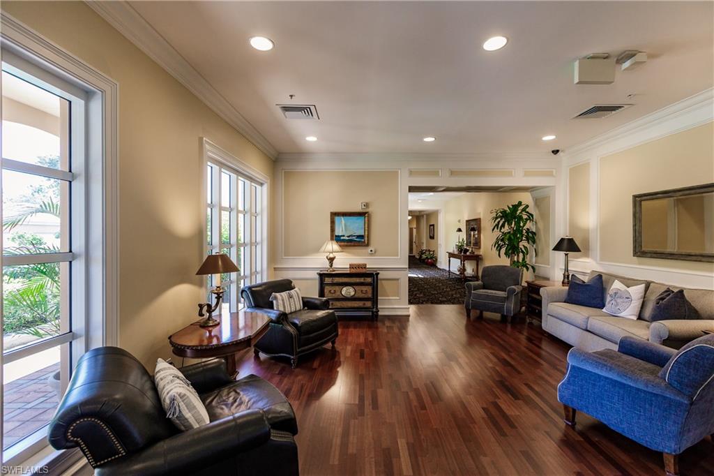 TOWER POINTE AT ARBOR TRACE - Residential