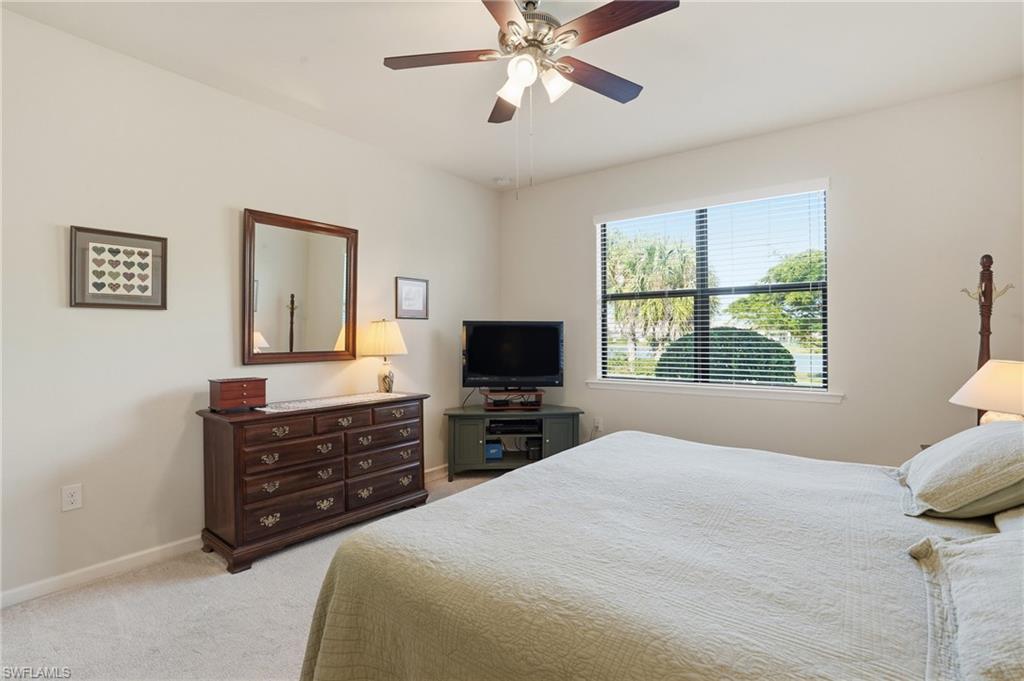 HAMPTON LAKES - Residential