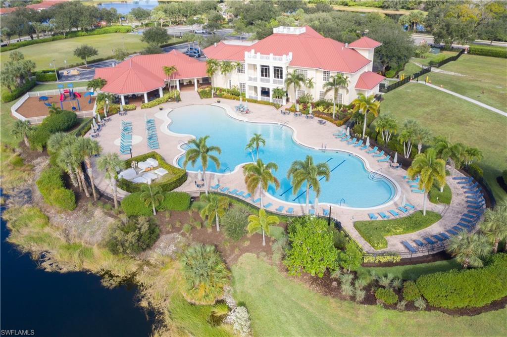 HAMPTON LAKES - Residential