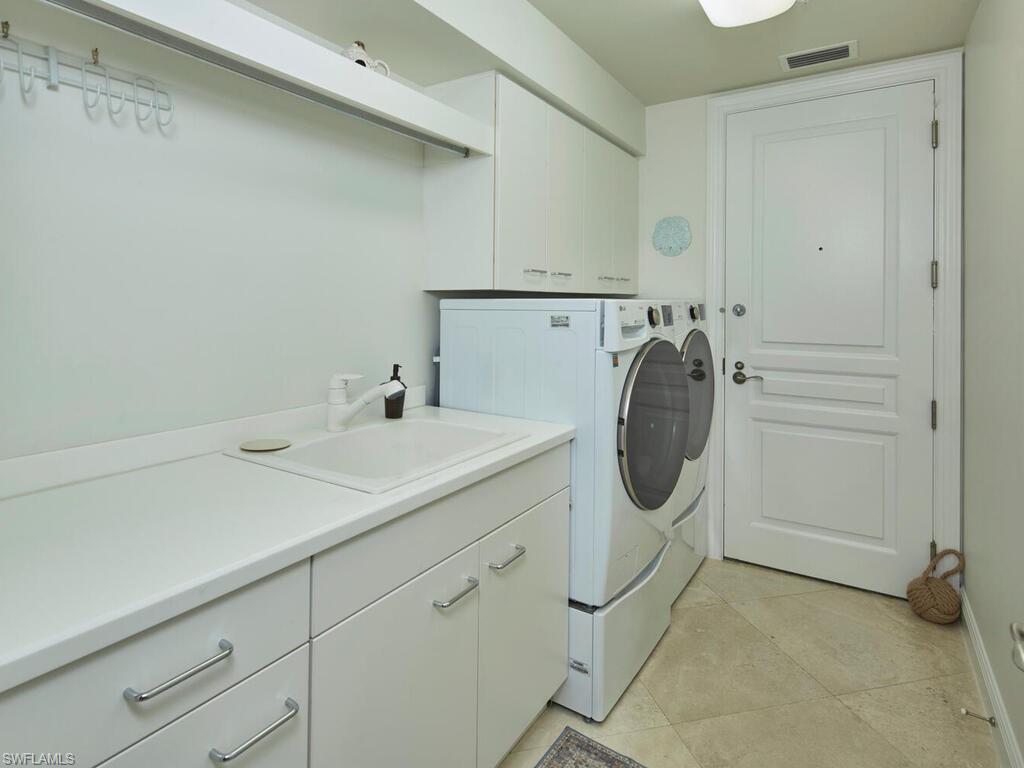 BELIZE - Residential