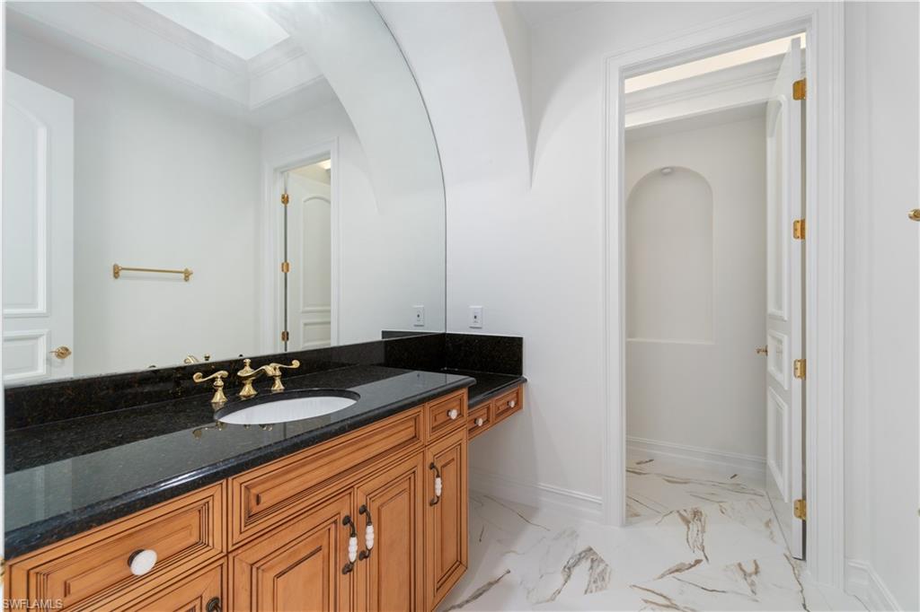 BAYFRONT GARDENS - Residential