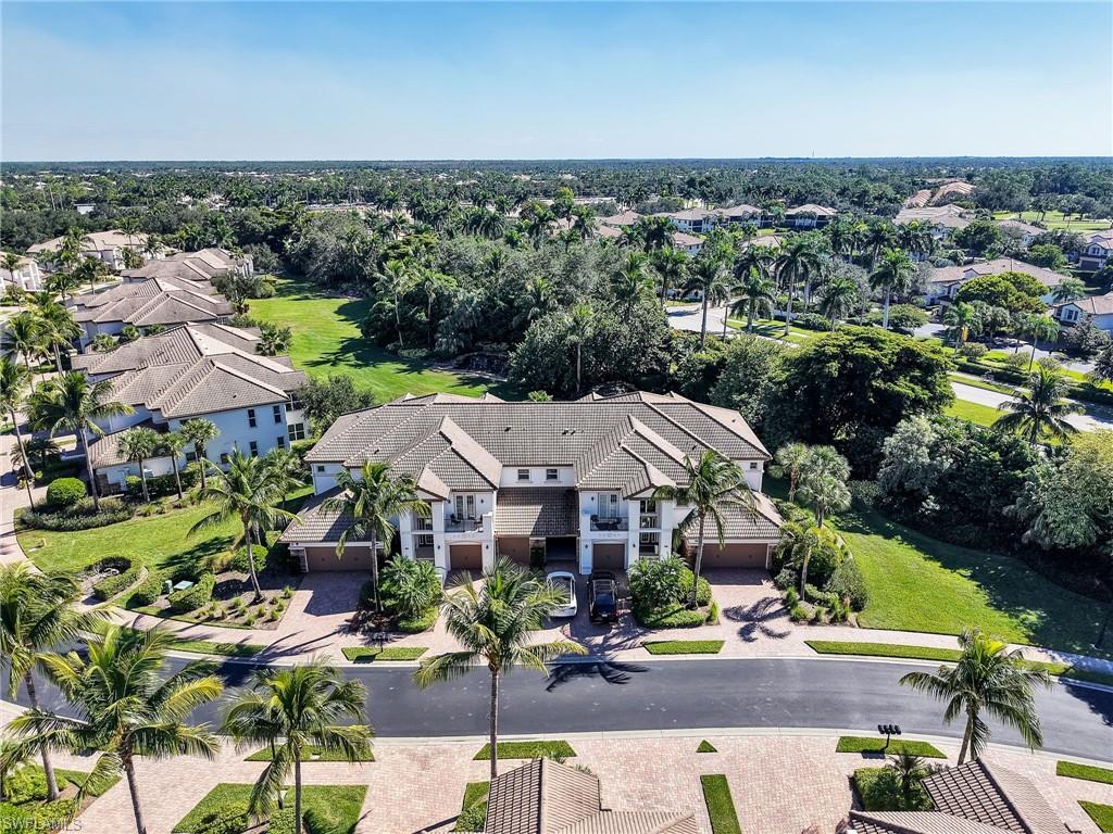 8060 PLAYERS COVE DR 101