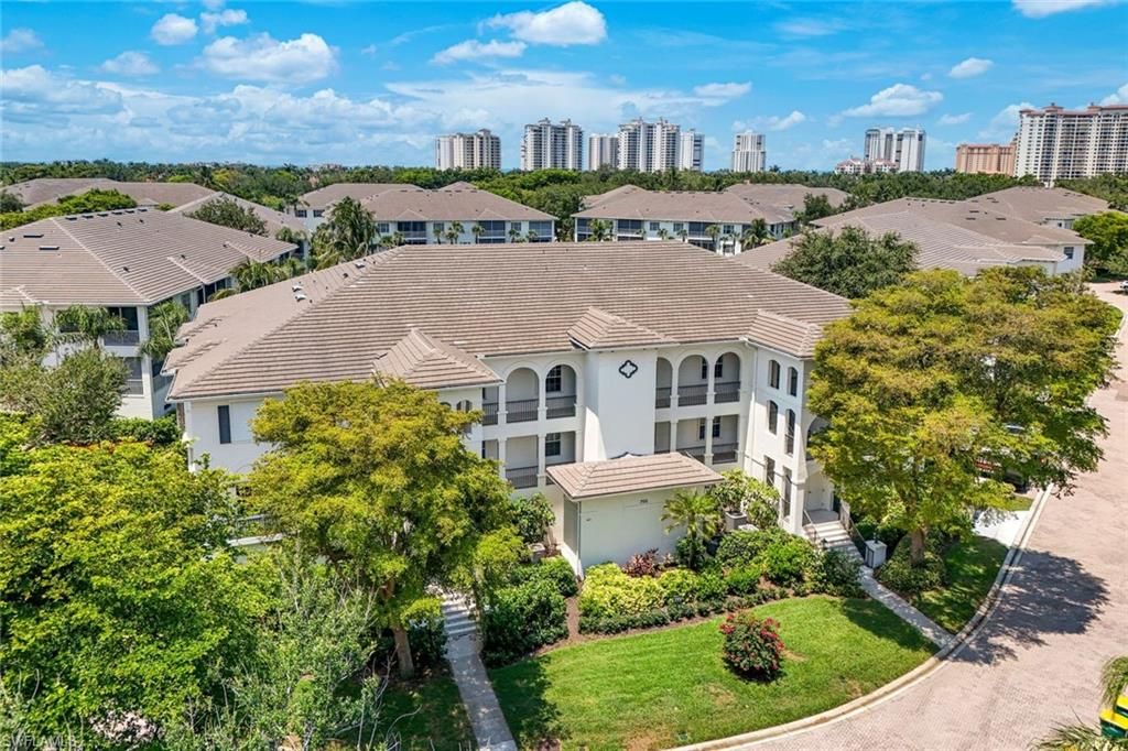 Photo of 795 Bentwater CIR #202, NAPLES, FL 34108 (MLS # 225076518)