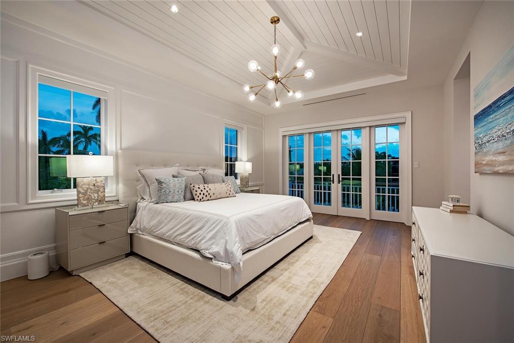 OLDE NAPLES - Residential