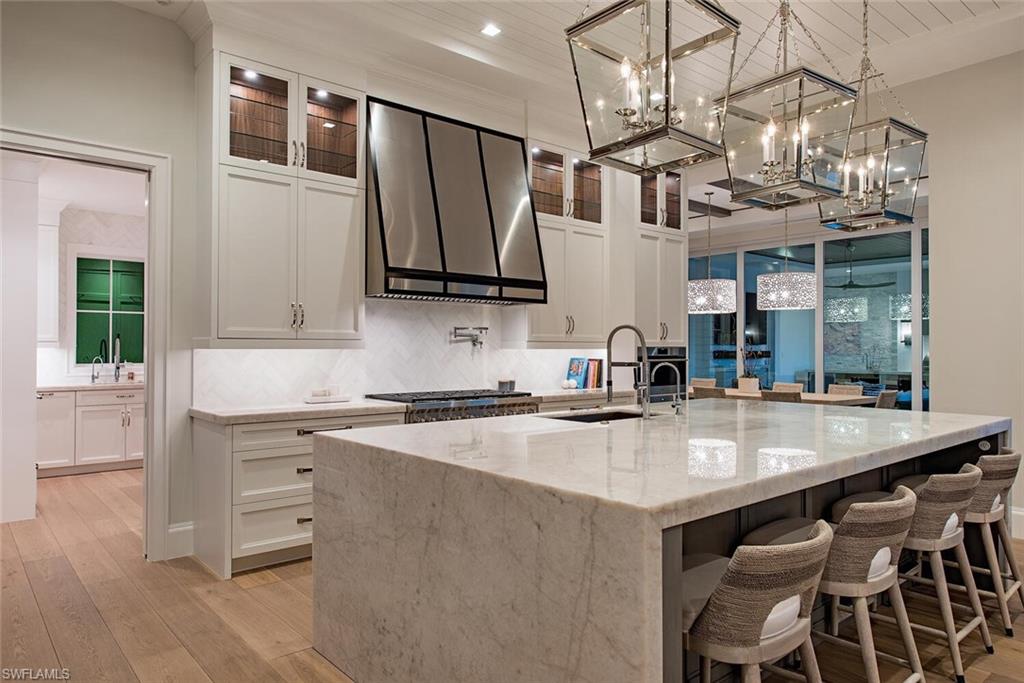 OLDE NAPLES - Residential