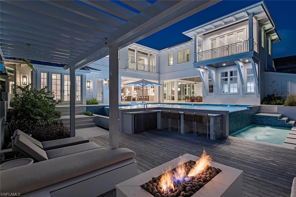 OLDE NAPLES - Residential