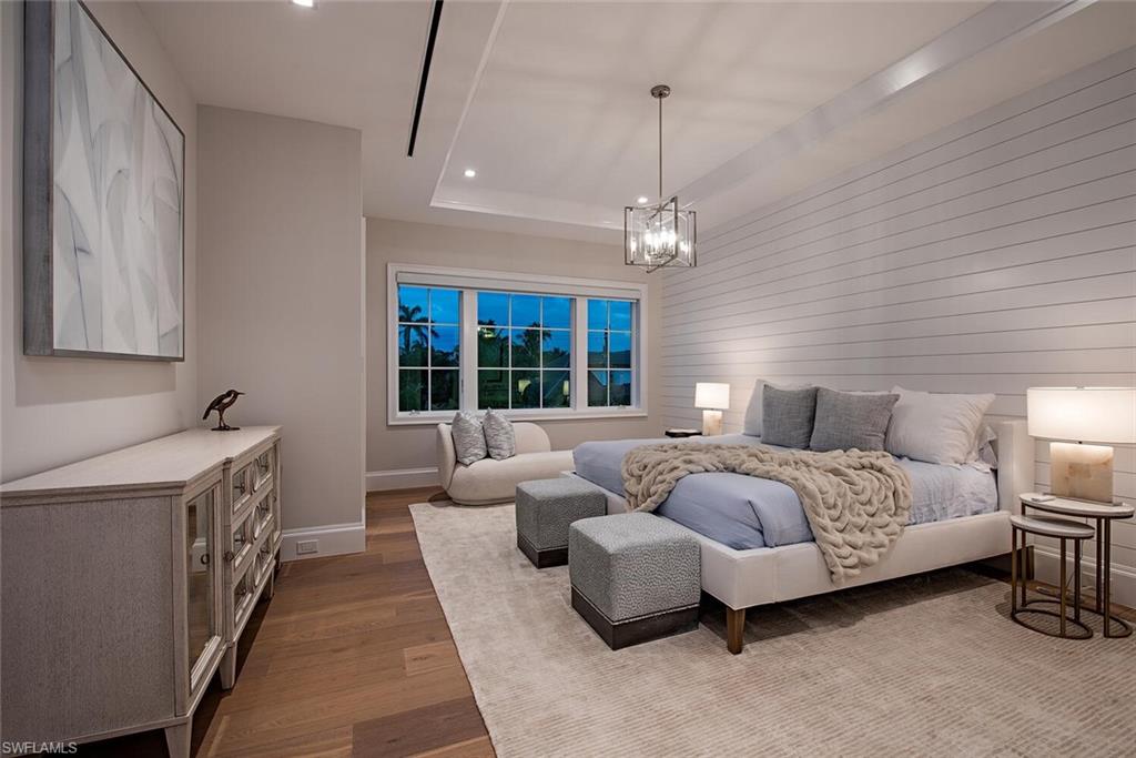 OLDE NAPLES - Residential