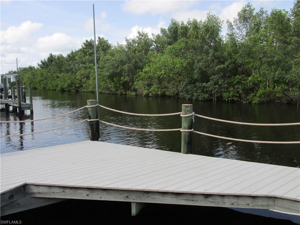 BAYSIDE ESTATES - Residential