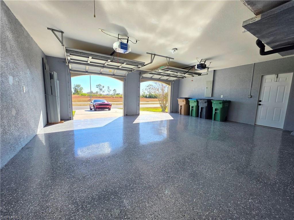 CAPE CORAL - Residential Lease