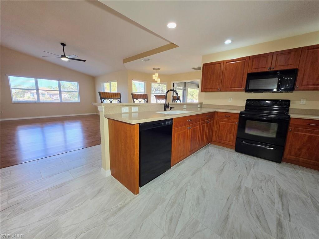 CAPE CORAL - Residential Lease