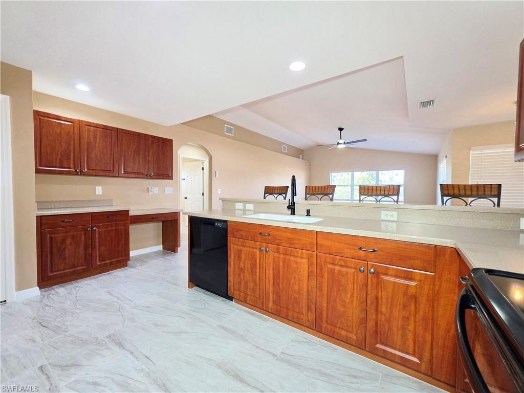 CAPE CORAL - Residential Lease