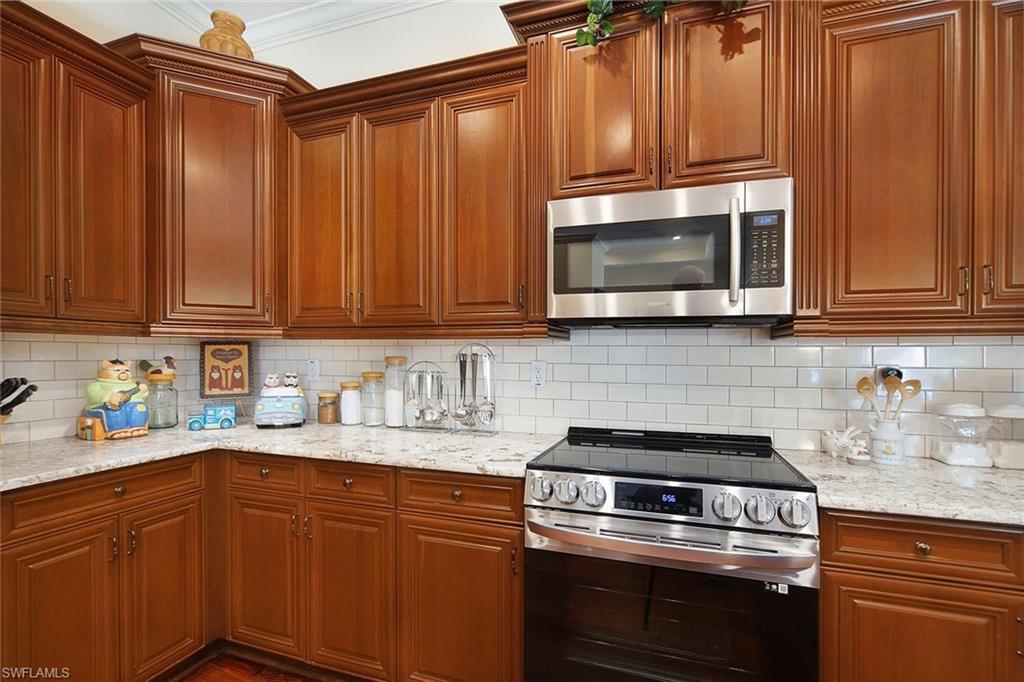 STONEYBROOK - Residential