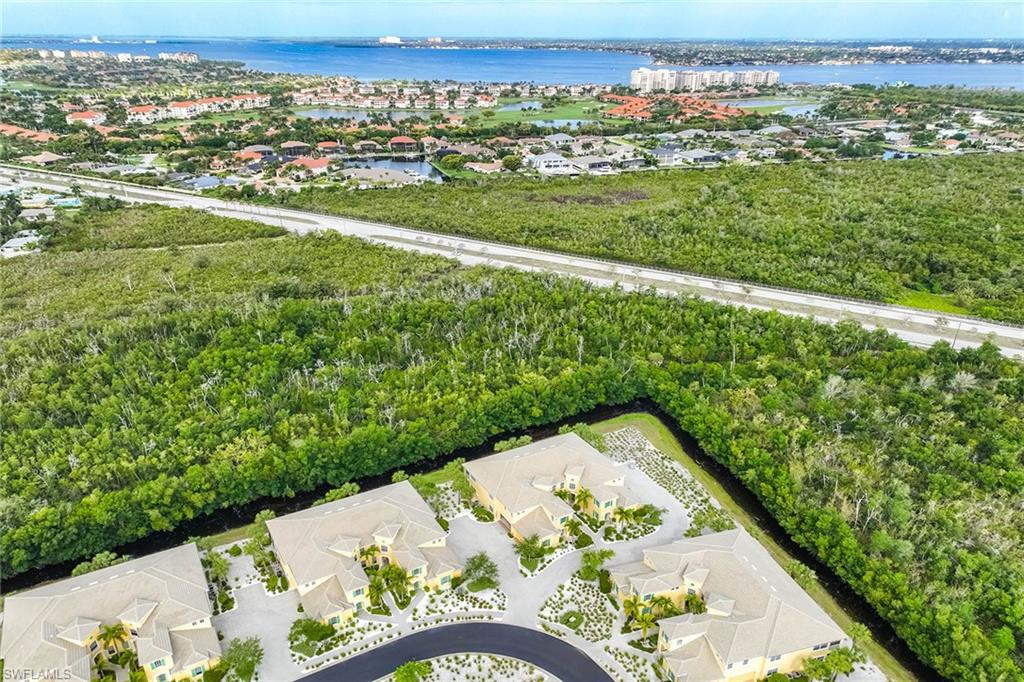 GRAYCLIFF - Residential