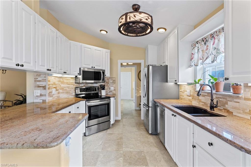 VILLAGE WALK OF BONITA SPRINGS - Residential