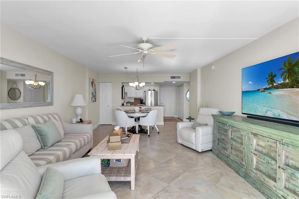 VANDERBILT TOWERS - Residential