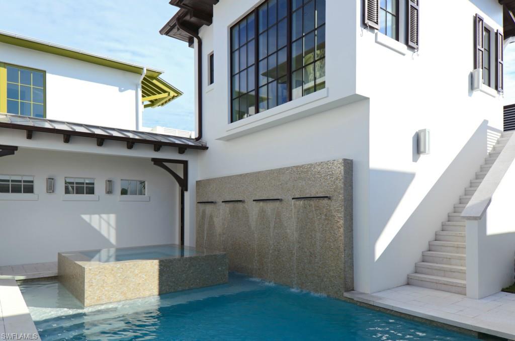 OLDE NAPLES - Residential