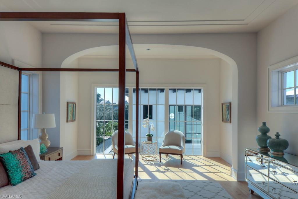 OLDE NAPLES - Residential