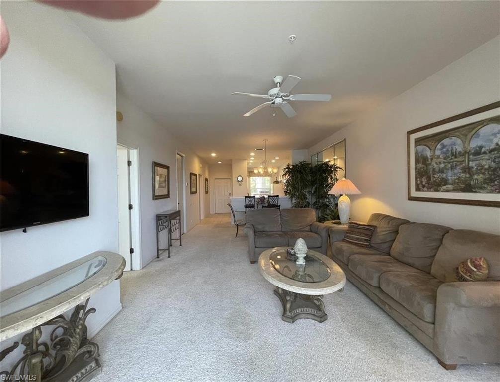 SUTTON WALK - Residential