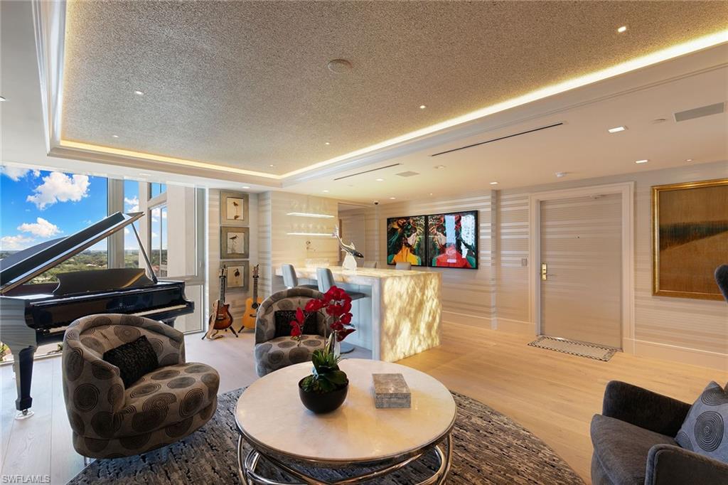 MYSTIQUE - Residential