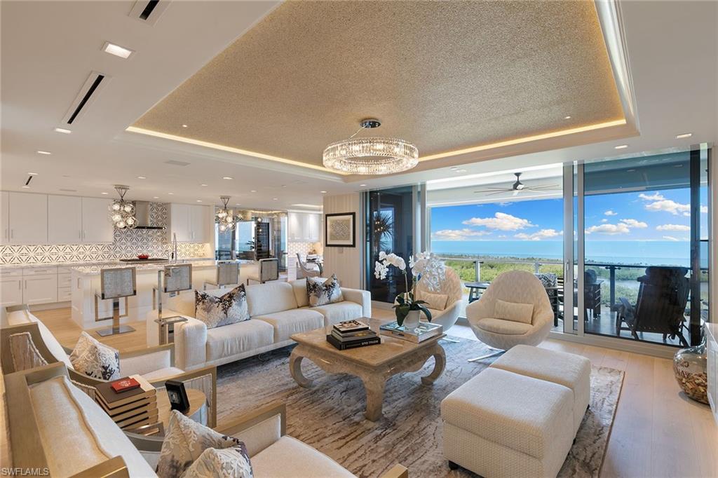 MYSTIQUE - Residential