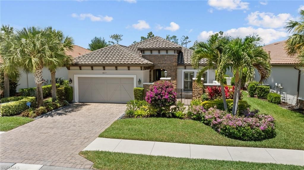 Photo of 8827 Vaccaro CT, NAPLES, FL 34119 (MLS # 226017438)