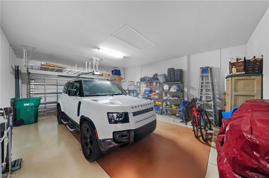 ESPLANADE - Residential