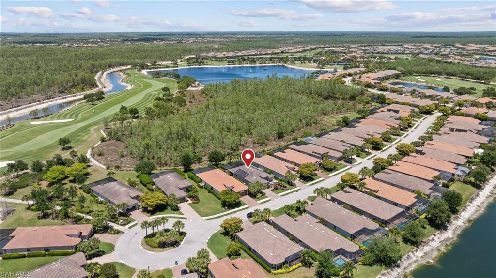 ESPLANADE - Residential