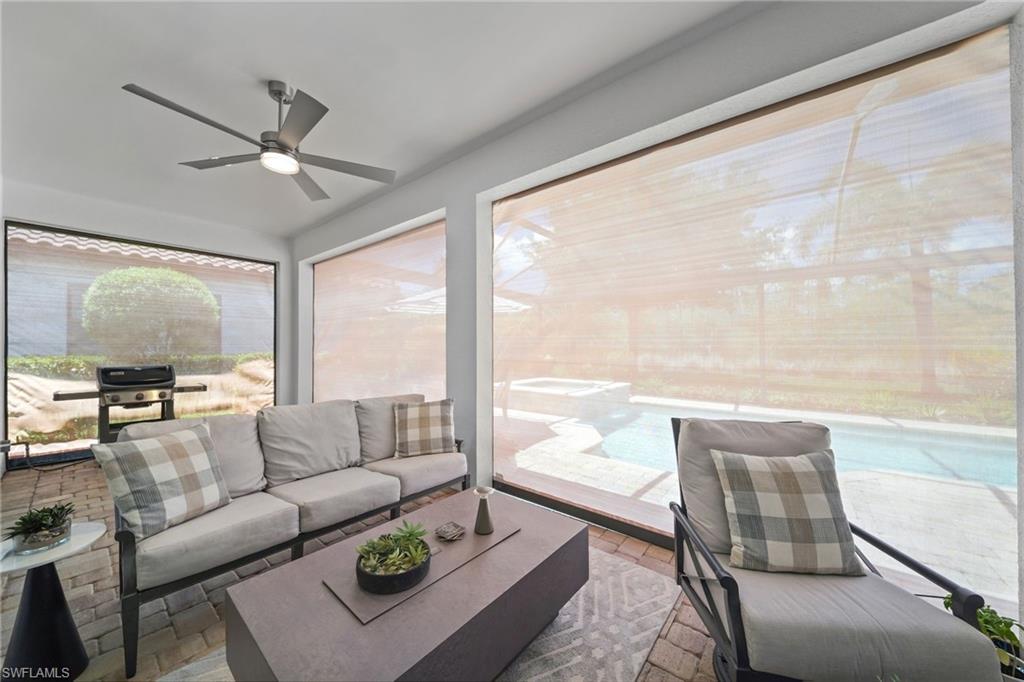 ESPLANADE - Residential