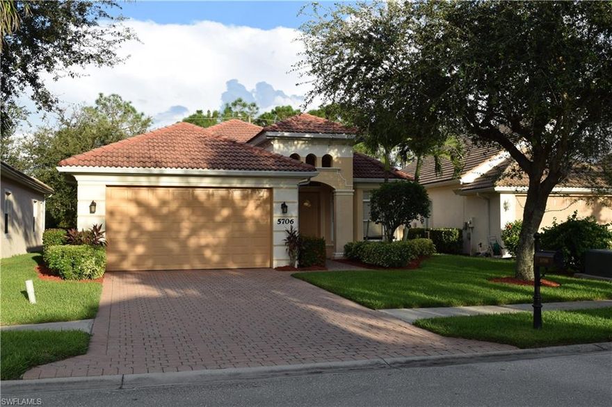 Like new, 3 bedroom, 2 bath beautiful single family home in the Glen Eagle Golf and Country Cub gated community.  Immaculate condition, ready to move in, this home has a spacious master bedroom with room for desk or comfortable chair, blinds throughout entire home. Eat in kitchen features granite countertops.  Enjoy the privacy of the lanai overlooking a wooded preserve. Tile floors throughout living areas and carpeted bedrooms. Large 2 car garage, laundry room and family room.  Conveniently located, just 10 minutes from Fifth Avenue and the Naples beach. Social membership includes use of work out facility with state of the art equipment, pool, recreational facility with billiard, ping pong tables, library, card room, formal dining room/restaurant, and sports bar. Golf available May-October. Enjoy the convenience of nearby shopping centers and restaurants.