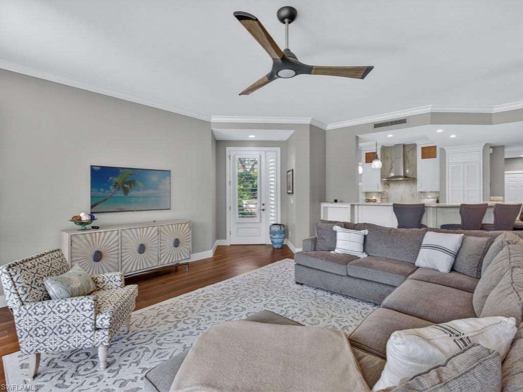 POINTE AT PELICAN BAY - Residential