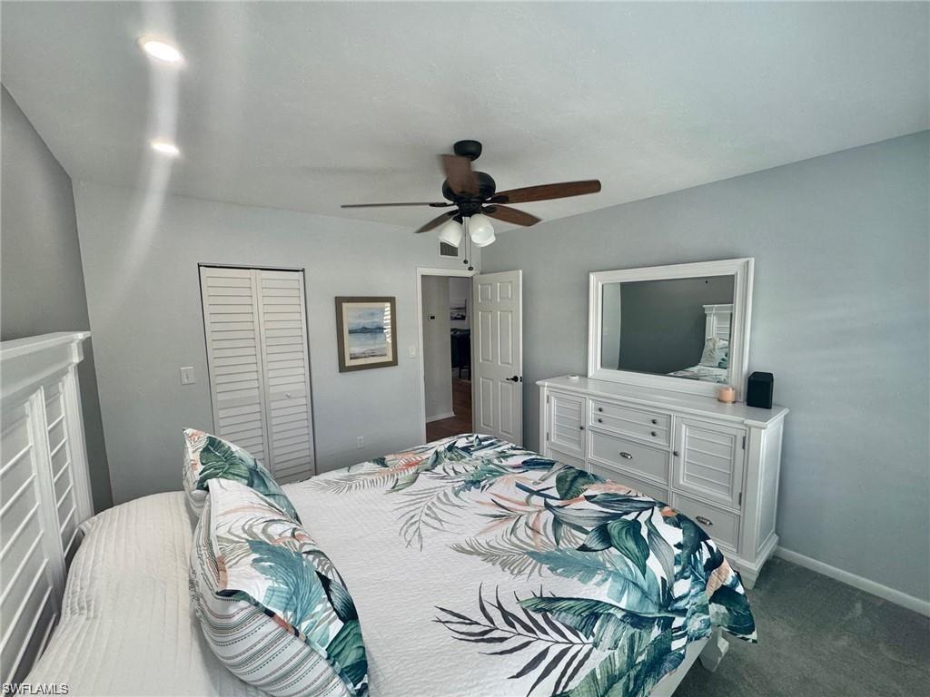 HAMPTONS AT KINGS LAKE - Residential