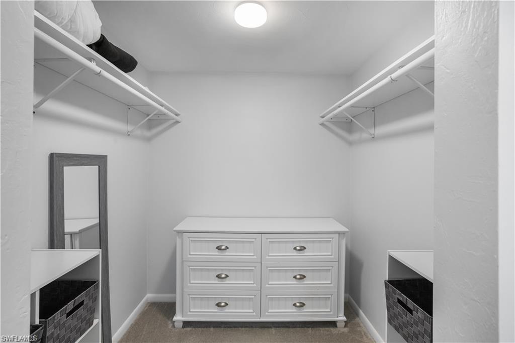 HAMPTONS AT KINGS LAKE - Residential