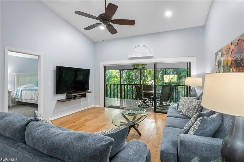 HAMPTONS AT KINGS LAKE - Residential