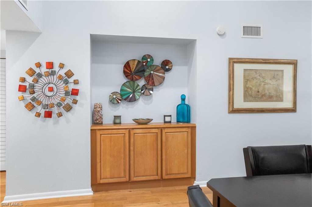 HAMPTONS AT KINGS LAKE - Residential