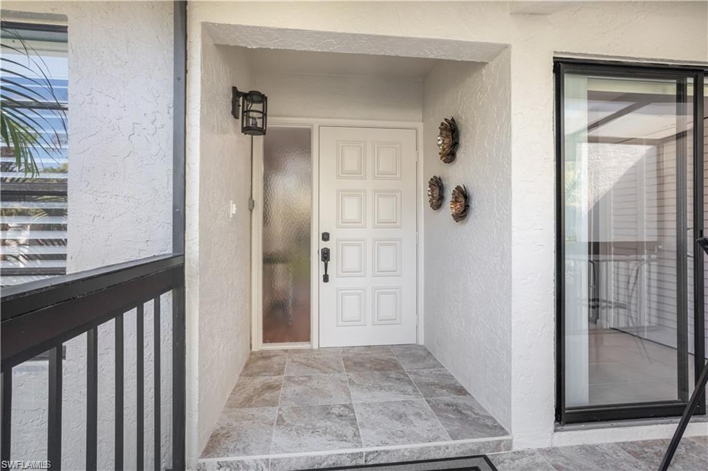 HAMPTONS AT KINGS LAKE - Residential