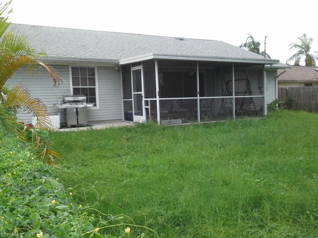 SAN CARLOS PARK - Residential