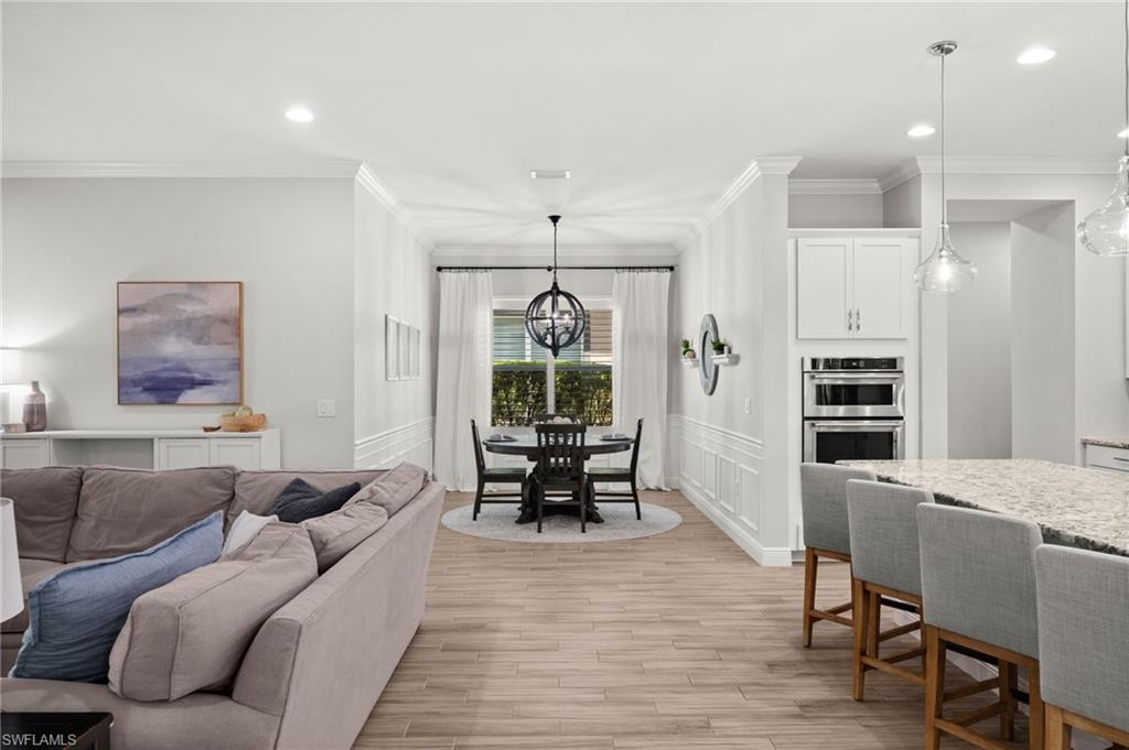 COMPASS LANDING - Residential