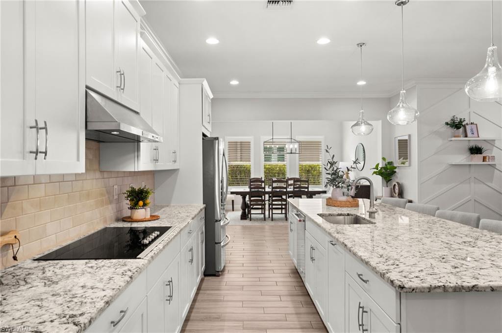 COMPASS LANDING - Residential