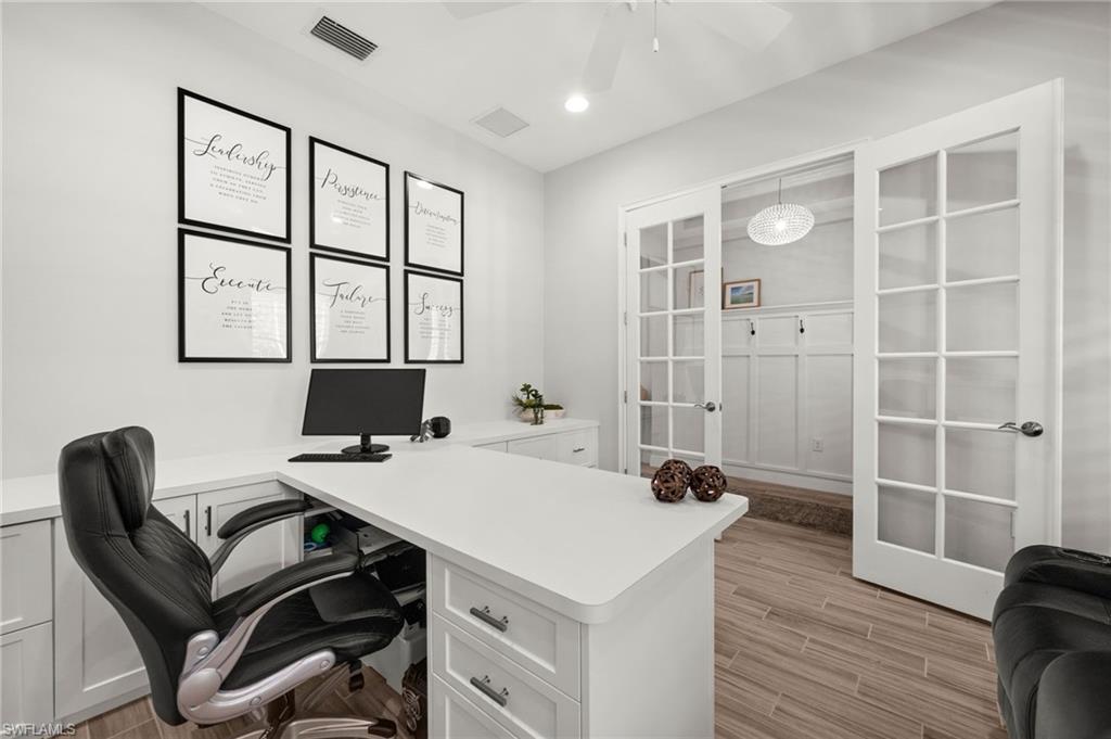 COMPASS LANDING - Residential