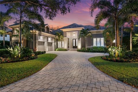927 Barcarmil WAY NAPLES FL 34110